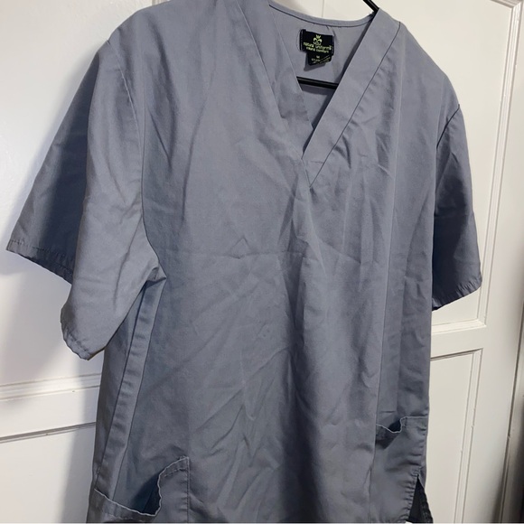 Natural Uniforms Gray Medium Solid V-Neck Scrub Set Medical Scrub Tops Pants - Picture 12 of 16